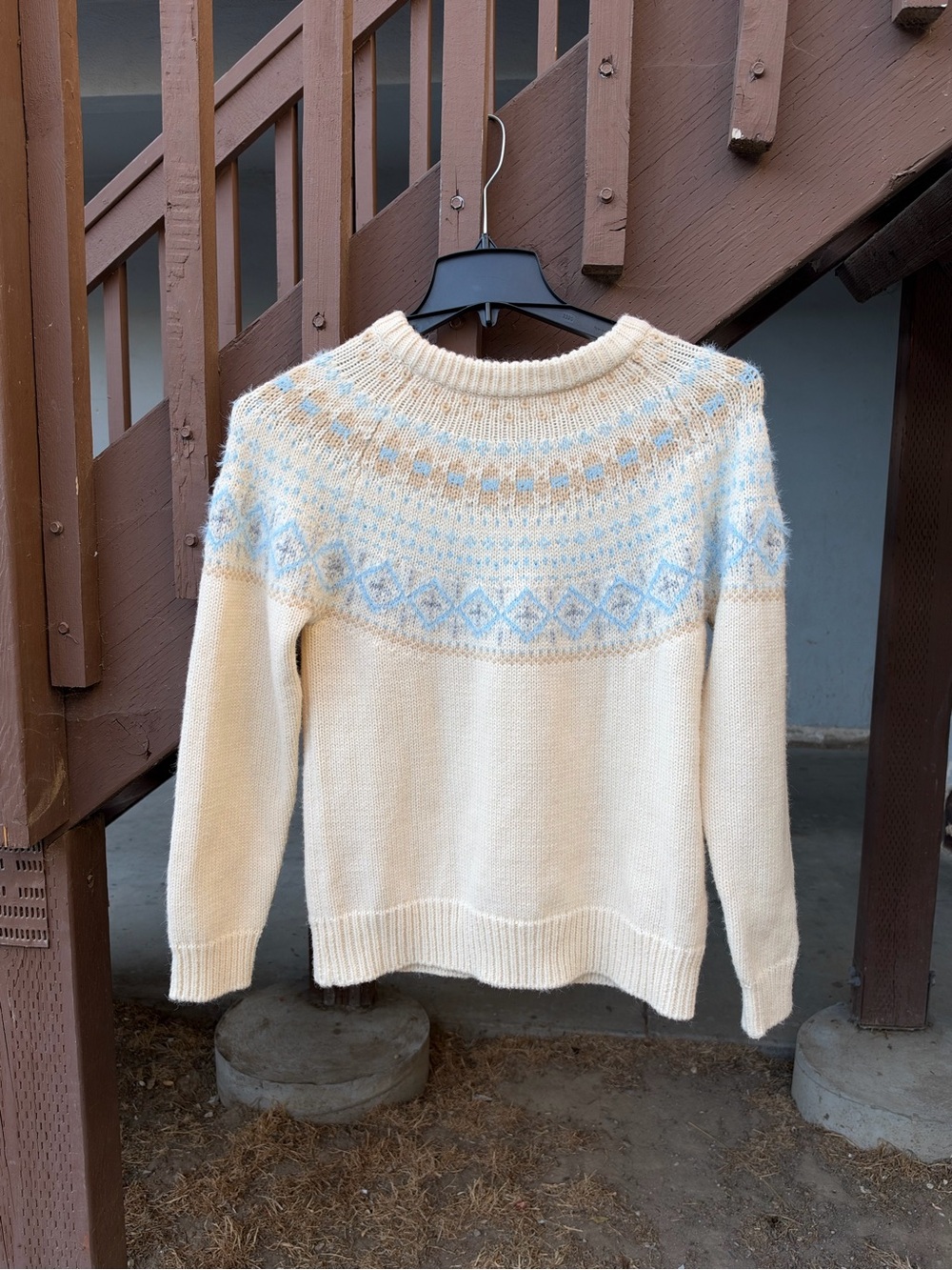 Cozy Cream Crewneck Sweater with Light Blue Fair Isle Yoke - Women